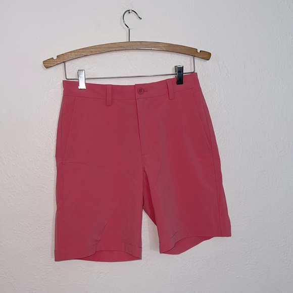 Vineyard Vines Other - Vineyard vines 28 chino shorts